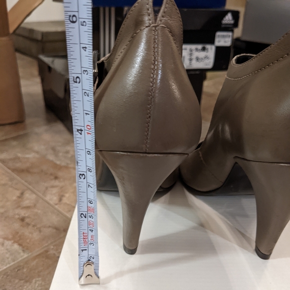 Stunning vintage Aldo leather heels women size 7 - Picture 4 of 6